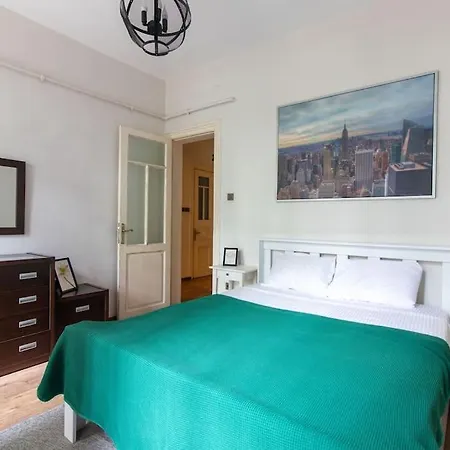 Appartamento Historic 2br Nisantasi Sisli Flat High Ceilings *
