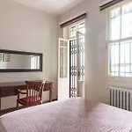Historic 2br Nisantasi Sisli Flat High Ceilings * اسطنبول