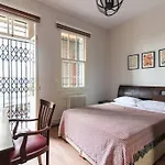 Historic 2br Nisantasi Sisli Flat High Ceilings * اسطنبول