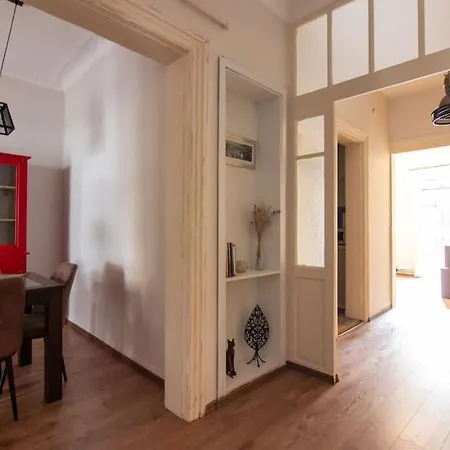 شقة Historic 2br Nisantasi Sisli Flat High Ceilings *