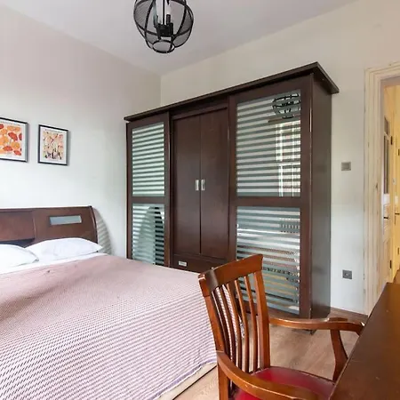 Historic 2br Nisantasi Sisli Flat High Ceilings اسطنبول